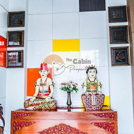 The Cabin Tugu Hostel Yogyakarta Exterior photo